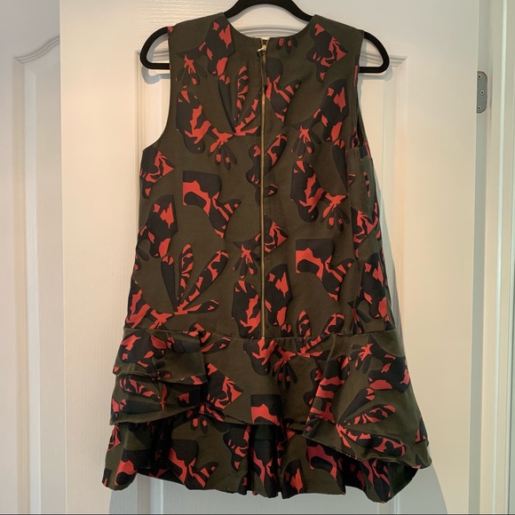 ⭐️ Banana Republic Pink and Green Jacquard Dress - Picture 3 of 6
